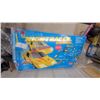 Image 2 : Life-Like Nightracer Speedway Ho Scale Electric Slot Car Racing Set with 45 Feet of Track Vintage
