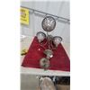 Image 5 : Tiffany-Style Three-Light Chandelier with Stained Glass Shades and Bronze-Tone Finish
