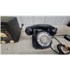Image 3 : Admiral Tabletop Am Radio, Western Electric Rotary Telephone, and More