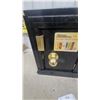 Image 3 : The Door Guardian Security Door Lock Salesman Display Model with Brass Hardware