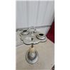 Image 5 : Vintage Art Deco Chrome and Slag Glass Smoking Stand with Decorative Handle