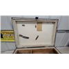Image 5 : Antique Wooden Carpenters Tool Box with Metal Lining and Interior Shelf 12 x 28 x 19"