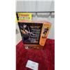 Image 5 : McFarlane Toys Elvis Presley '68 Comeback Special 12-Inch Figure with Box