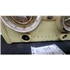 Image 2 : Crosley Model D-25 Clock Radio in Chartreuse Bakelite Case and a Automatic