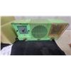 Image 8 : Crosley Model D-25 Clock Radio in Chartreuse Bakelite Case and a Automatic