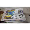 Image 1 : Tyco Turbo Train World's Fastest Train Electric Train Set No. 7427 with Nite-Glow