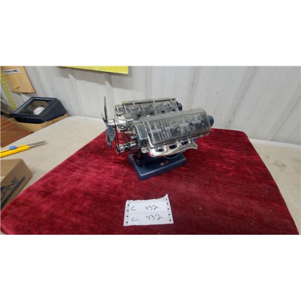 Haynes v8 Battery Drive Toy Engine