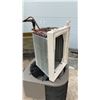 Image 4 : York Outdoor AC Unit - Working Condition! Coil is 2 Years Old.