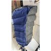 Image 4 : Intex Air Mattress, Tempo Battery Blanket, Windshield Protector