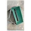 Image 2 : Red Devil Precision Products Drop Spreader with Adjustable Flow Control