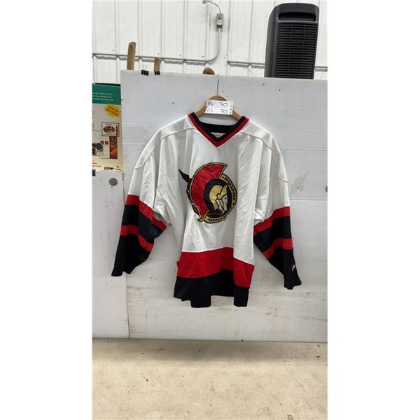 Ottawa Senators Pro Player NHL Hockey Jersey, Size Large
