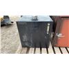 Image 2 : Hydraulic Fluid Reservoir