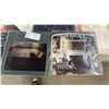 Image 4 : 19 Vinyl Lp Records Including Willie Nelson, Doobie Brothers, Stevie Nicks, and More