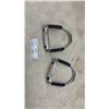 Image 1 : Pair of Stainless Steel Flexible Safety Stirrups with Rubber Grips and Textured Pads