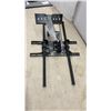 Image 4 : Nexxtech 1601404 Full Motion Tv Wall Mount for 32" to 60" Flat Screens