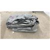 Image 3 : 2 Poly Tarps with Grommets, (1@ 30 x 40 Feet)