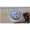 Image 5 : Volkswagen Wall Clock, Star Wars Books, Revell Enzo Ferrari Model Kit, Mega Bloks Porsche and More