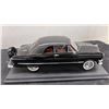Image 7 : Maisto 1950 Ford Die-Cast Model Car with Display Base, Scale 1/18