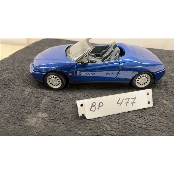 Maisto Alfa Romeo Spider V6 1:18 Scale Die-Cast Model Car