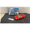Image 1 : Hot Wheels Super Rigs Park 'N Play Set and 1:18 Scale Ferrari 360 Spider Diecast