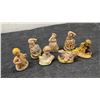 Image 5 : Wade Red Rose Tea Figurines Nursery Rhymes and Animals Collection, 27 Pieces