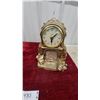 Image 4 : Trav-Ler Portable Tube Radio and United Fireplace Mantel Clock