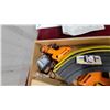 Image 7 : Aurora AFX Stop Police! Ho Scale Slot Car Race Set with Track, Controllers, and More