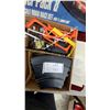 Image 5 : Eldon Power Pack 8 1/32 Scale Road Race Set with Two Slot Cars and Accessories
