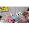Image 6 : I-Dog Electronic Music Pet Collection with Carrying Cases and Accessories
