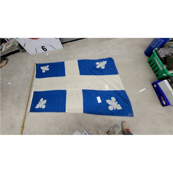 Quebec Fleurdelisé Provincial Flag with Wooden Pole and Brass Finial46 X 72"