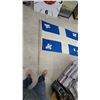 Image 2 : Quebec Fleurdelisé Provincial Flag with Wooden Pole and Brass Finial46 X 72"