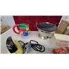 Image 2 : Vintage Yellow Hand Mixer, Ge Sunlamp, Cat's Paw Rubber Heels, Recipe Box, and More