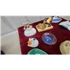 Image 5 : Collection of Vintage Advertising Ashtrays Including Bell's Whisky, Tanqueray, and More