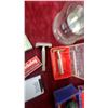 Image 3 : Vintage Barbershop Jar, Safety Razors, Gillette Blue Blades, Baoding Balls, and More