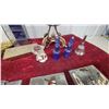 Image 5 : Vintage Floral Tapestry Runner, Painted Slate Tiles, Blue Glass Bottles, and More