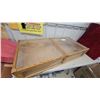 Image 5 : Oak Display Counter Top Cabinet 48 x 24 x 9"