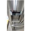Image 3 : Kenmore Elite French Door Refrigerator with Bottom Freezer and Water/Ice Dispenser70 X 32.6 x 31"