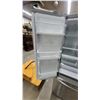 Image 6 : Kenmore Elite French Door Refrigerator with Bottom Freezer and Water/Ice Dispenser70 X 32.6 x 31"