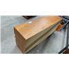 Image 4 : Oak 6 Drawer Dresser with Center Cabinet and Integrated Wood Pulls 70 x 18 x 30