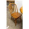 Image 4 : Round Pedestal Dining Table 40 x 31 with Four Windsor Style Chairs