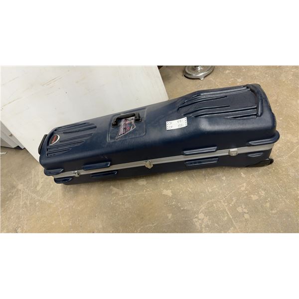 Datrek Hard Shell Golf Travel Case with Keys