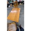 Image 4 : Drop-Leaf Table with Two Windsor Style Chairs 42 x 36 x 30"