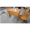 Image 5 : Drop-Leaf Table with Two Windsor Style Chairs 42 x 36 x 30"