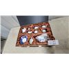 Image 1 : Ingri Porcelain Tea Set with Blue Floral Pattern in Presentation Box