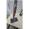 Image 2 : Shark Genius Steam Mop and Folding Luggage Cart