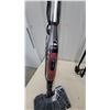 Image 3 : Shark Genius Steam Mop and Folding Luggage Cart