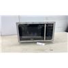 Image 1 : Salton MW2079 Countertop Microwave Oven 900W Output 120V