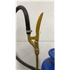 Image 4 : Chapin Premier Metal Sprayer 3-Gallon Capacity with Brass Wand
