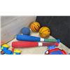 Image 3 : Marvel Avengers and Spider-Man Toys with Foam Bats, Basketballs, Water Guns, and More
