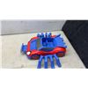 Image 5 : Marvel Avengers and Spider-Man Toys with Foam Bats, Basketballs, Water Guns, and More